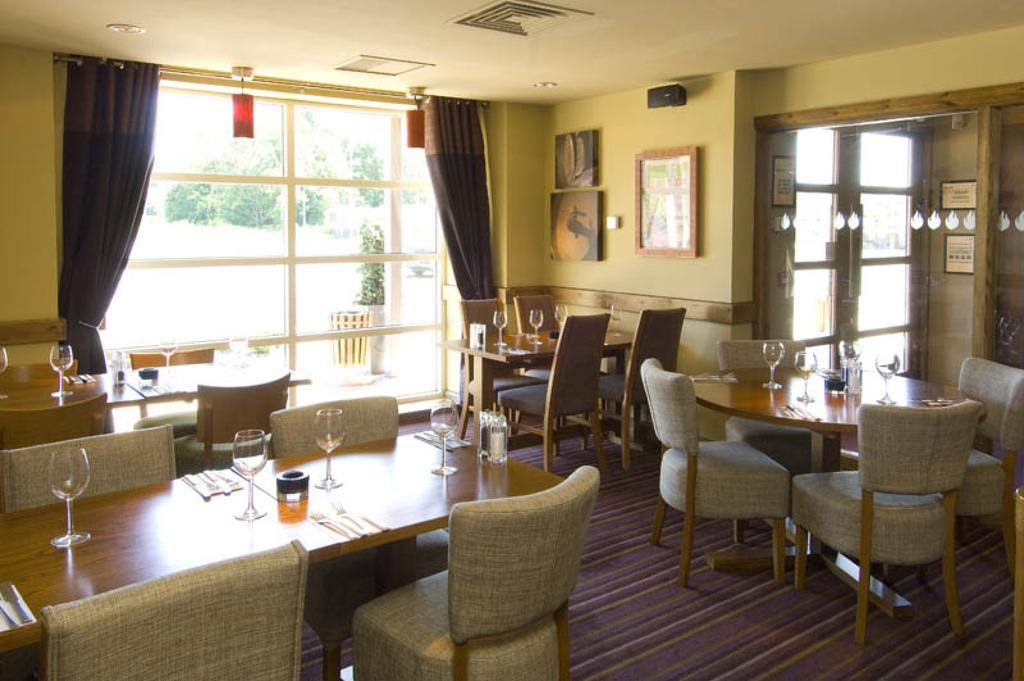 Premier Inn Ashford - Eureka Park Esterno foto